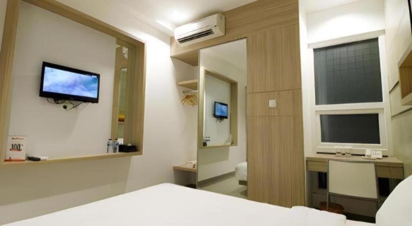 Casa Living Setiabudi Jakarta 2*